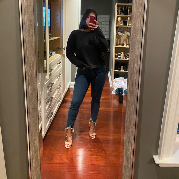 Cropped, twist grey knitted sweater - Picture 2 of 3